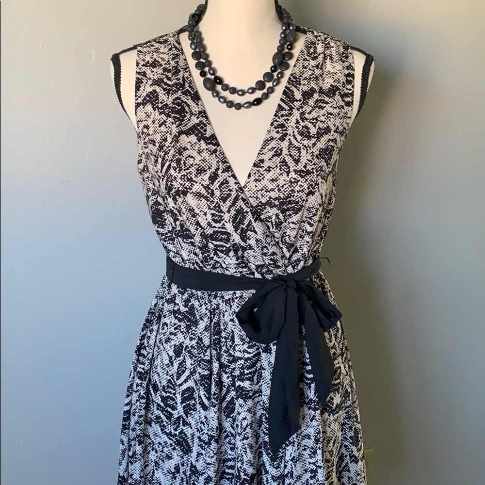 Sexy Vintage Dress by H&M in EUC